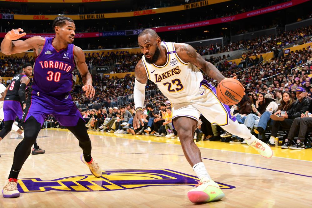 场上动脑的 场上动脑的